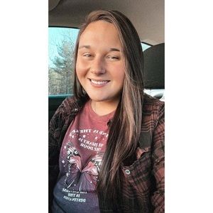 Meet your Posher, Michaela